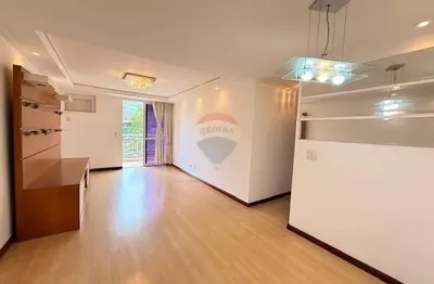 Apartamento a venda 2 quartos com dependência e vaga no Encantado