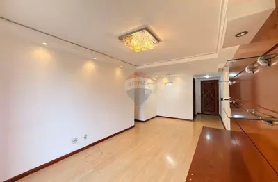 Apartamento a venda 2 quartos com dependência e vaga no Encantado