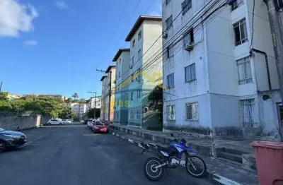 Apartamento a venda 2/4 55m² mata escura cabula terreo 110 mil  a vista