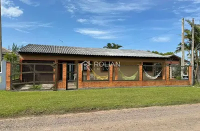 Casa com 3 quartos à venda na Avenida Um, 283, Camboim, Arroio do Sal