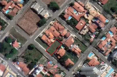 Oportunidade de investimento em ponta negra! lote com excelente localização a pouco minutos da praia