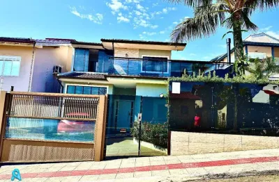 Casa com 3 quartos à venda no itaguaçu, florianópolis  por r$ 2.260.000
