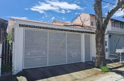 Casa para venda possui 155 metros quadrados com 3 quartos