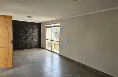 - linda casa na melhor localização do jardim satélite com 3 dormitórios sendo 1 suíte – 1 escritório - lavabo - 300mts de terreno – 112mts de área construída – rua sem saída