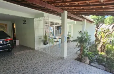 Linda casa com 3 quartos no parque industrial - ótima localização, próximo a comércios