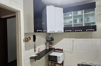 Lindo apartamento com 3 dormitórios - ótima localização, com fácil acesso a avenidas e próximo a comércios