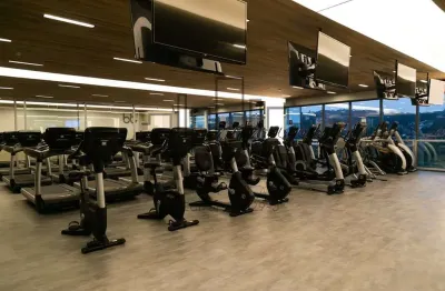 Conjunto comercial de alto padrão na vila olímpia 375 m² mobiliado