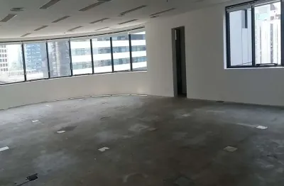 Ponto comercial para alugar na Rua Samuel Morse, 522, Chácara Santo Antônio, São Paulo