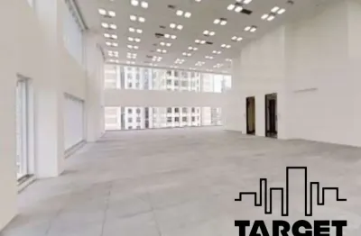 Ponto comercial para alugar na Rua Bacaetava, 191, Vila Gertrudes, São Paulo