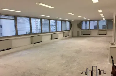Locação de conjunto comercial de 600 m² no coração da paulista sp