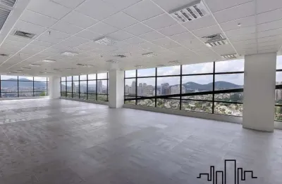 Conjunto comercial para locação em edifício premium em alphaville