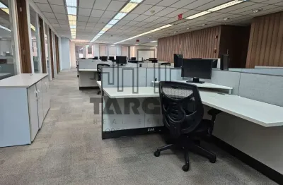 Oportunidade única de sala comercial na chácara sto antônio com 916 m²