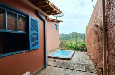 Casa com 3 quartos à venda no Carangola, Petrópolis 