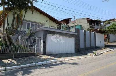 Casa com 5 dormitórios à venda por r$ 1.350.000 - jardim leonor - mairiporã/sp