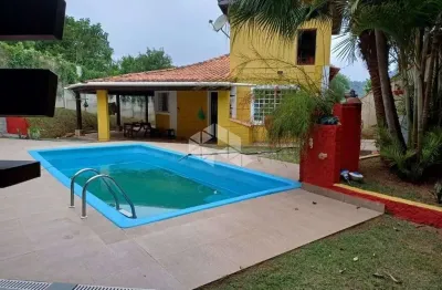 Chácara com 03 dormitórios à venda por r$ r$ 820.000,00 - canjica - mairiporã/sp