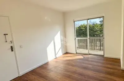 Apartamento recém-reformado com 3 dormitório, pró ximo ao shopping grand plaza