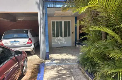 Apartamento terreo com 3 dormitorios e acessibilidade para pcd, 3 dormitórios, sem vaga de garagem, ótima localização, baixo condomínio