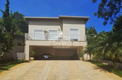 Casa contemporânea integrada e impecável em bolsao fechado
