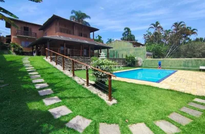Belissima casa super bem localizada no miolo da granja viana para locação comercial ou residencial