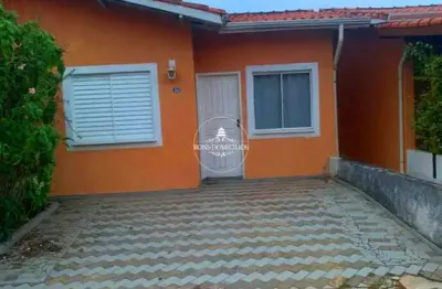 Oportunidade!! casa térrea c/2 vagas em condomínio próx. centro de cotia