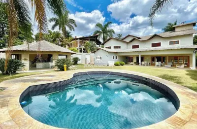 Cond. são paulo ii - maravilhosa! 5 suítes, 70% mobiliada, lareiras, piscina, gourmet!