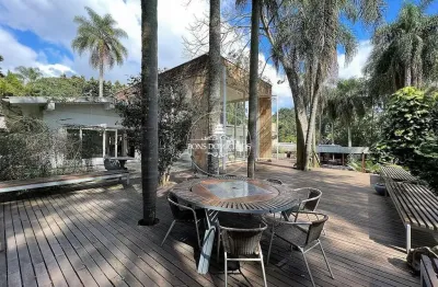 Casa contemporânea moderna integrada e prática. projeto único encantador! para morar ou empreender. estilo espetacular com detalhes em tijolos quadrad