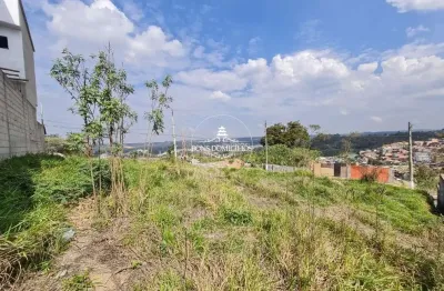 Terreno de esquina com 260m prox ao centro de cotia por apenas 160 mil !