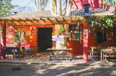 Casa muito estilo e charme  no fazendinha da granja viana