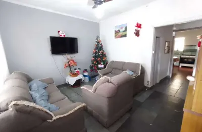 Casa a venda no centro de cotia, 296m² - preço abaixo do mercado!