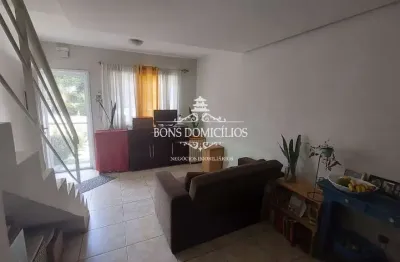 Casa com 3 dormitórios e possibilidade de fazer 1 a 3 suítes na melhor região da granja viana.