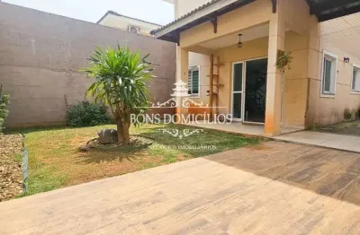 Casa em condomínio fechado com 3 quartos para alugar no jardim da glória, cotia  por r$ 3.625