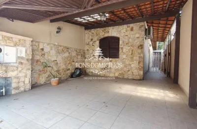 Casa com 2 quartos para alugar no jardim da glória, cotia  por r$ 3.290