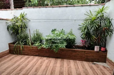 Casa à venda em cotia-sp: 3 quartos, 1 suíte, 2 salas, 3 banheiros, 2 vagas, 82,60m² no jardim barbacena. Imperdível!