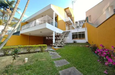 Ótima casa para locação na granja viana ao lado do colégio rio branco