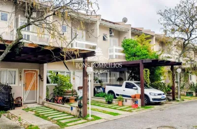 Casa à venda em cotia-sp: 02 quartos, 01 suíte, 3 salas, 03 banheiros e 2 vagas de garagem no parque rincão - 135m² de área