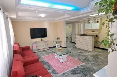 Oportunidade !!! linda cobertura a 300 metros da praia !!!!
