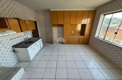 Apartamento com 4 quartos para alugar na rua coronel grácia, 516, centro, irati, 150 m2 por r$ 1.600