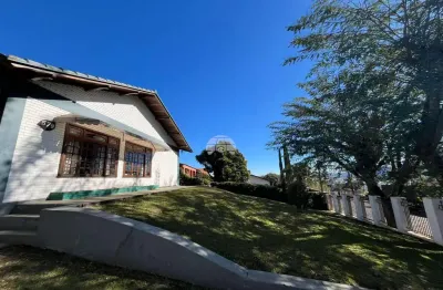 Casa com 3 quartos à venda na rua olympia amaral gruber, 579, alto glória, irati, 200 m2 por r$ 1.600.000