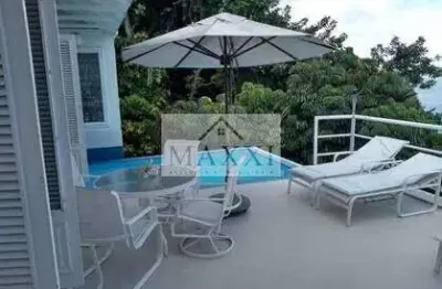 Mansão exclusiva à venda na joatinga – vista mar e floresta
