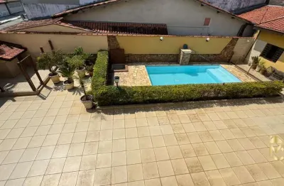 Sobrado com piscina á venda no bairro são cristovão em taubaté