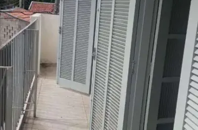 Apartamento com 2 quartos para alugar na Rua Voluntário Benedito Sérgio, 611, Estiva, Taubaté