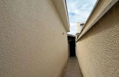 Casa com 2 quartos à venda na Avenida Manoel dos Santos, 326, Vila Regedor, Taubaté