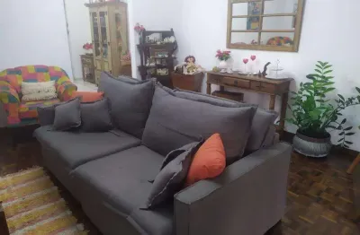 Casa com 3 quartos à venda na Rua Irmã Maria Rita de Moura, Vila Jaboticabeira, Taubaté