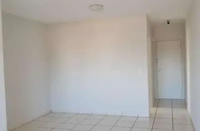 Apartamento com sacada á venda no condomínio pedra do sol!!