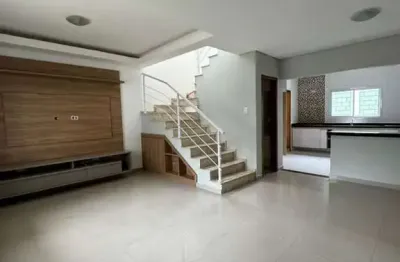 Casa em condomínio fechado com 3 quartos para alugar na Vila Areao, Taubaté 