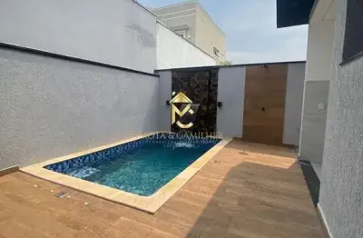 Vendo belíssima casa em condomínio fechado com piscina