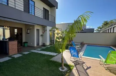 Casa com área gourmet à venda no condomínio ouroville