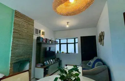 Casa com varanda gourmet à venda dentro de condominio em taubaté