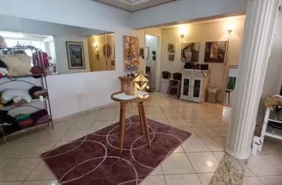 Casa com 3 quartos à venda na Rua Guaianázes, 22, Jardim Maria Augusta, Taubaté
