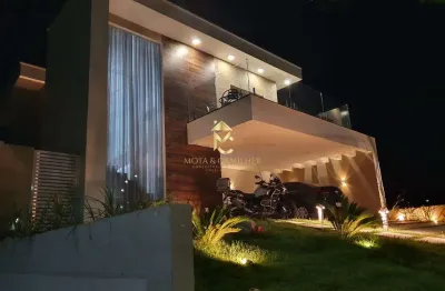 Sobrado de alto padrão com piscina à venda em condomínio fechado .